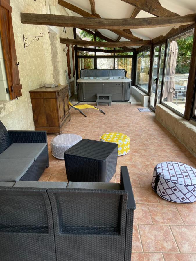 La Charmeraie : Gite De Charme, Piscine Et Spa Thesee Экстерьер фото